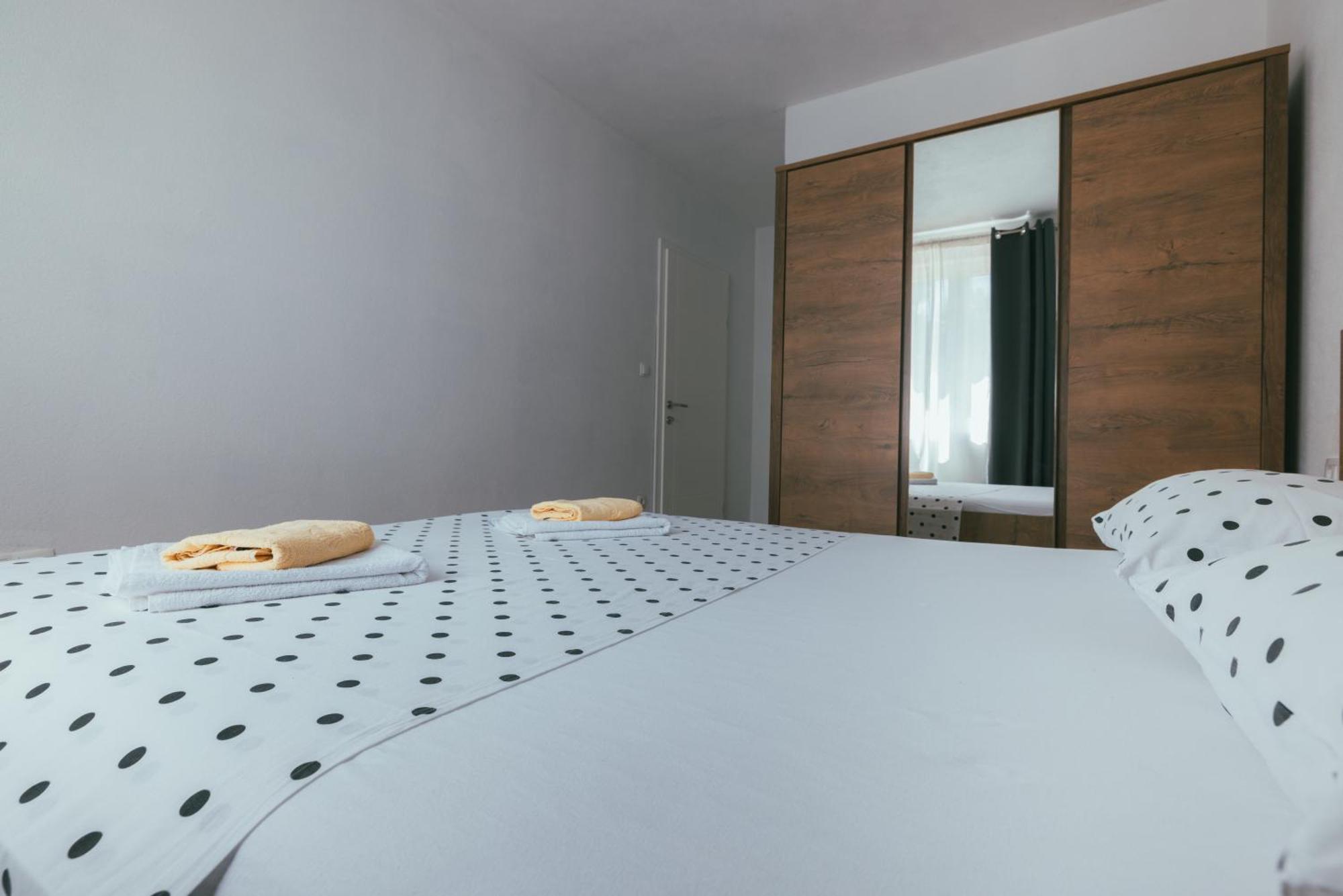 Apartments Marusic Μακάρσκα Εξωτερικό φωτογραφία