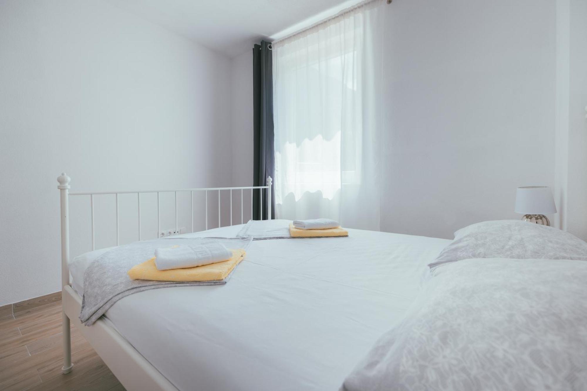 Apartments Marusic Μακάρσκα Εξωτερικό φωτογραφία